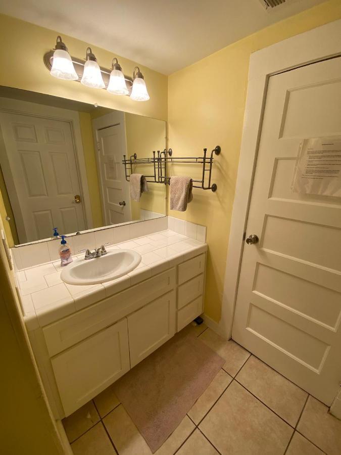 Private Los Angeles Room - Free Wifi, Ac, Tv, Private Fridge, Kitchen, Near Usc - Exposition Park - Usc Memorial Coliseum - Banc Of California Bmo Stadium - Downtown Los Angeles Dtla - University Of Southern California Usc!!! Buitenkant foto